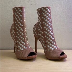 OPEN-TOE CLOTH BOOTIES ✨✨✨